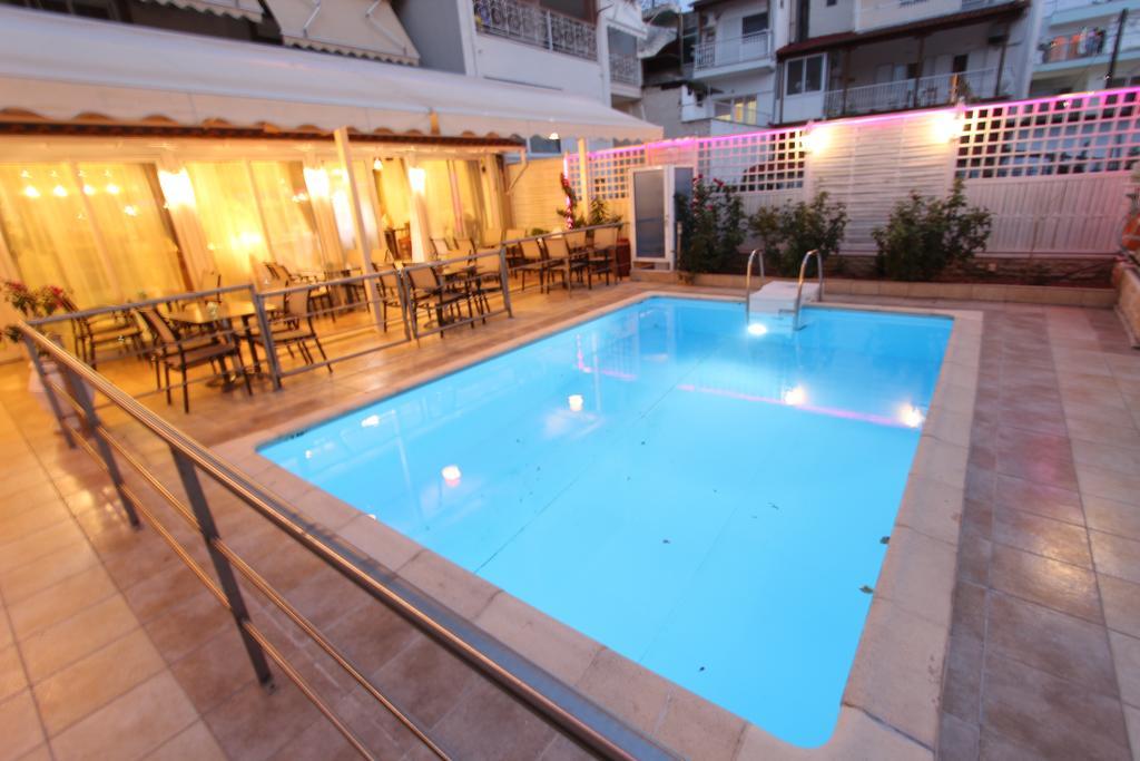 Hotel Mallas Nea Kallikrateia 外观 照片