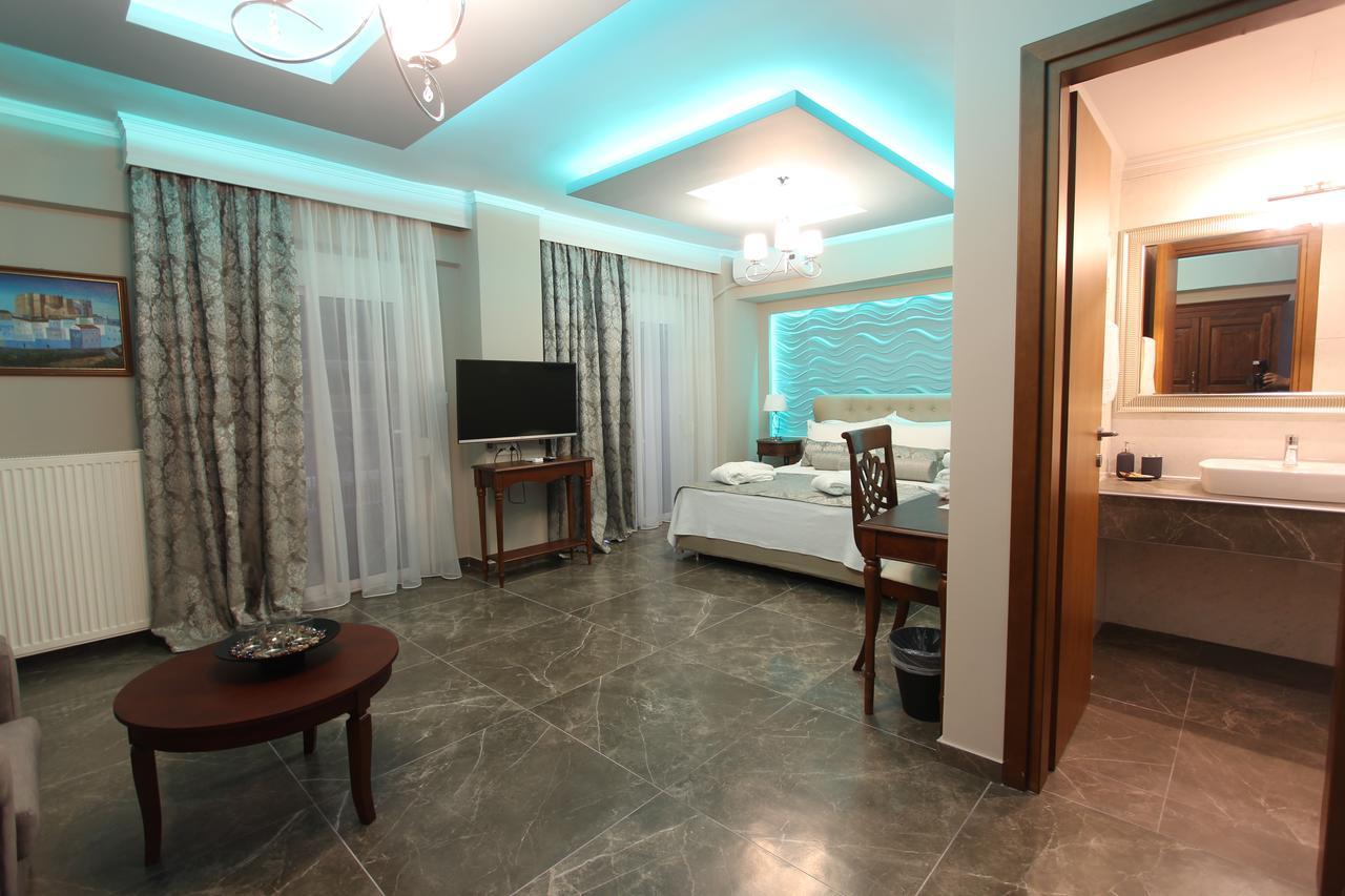 Hotel Mallas Nea Kallikrateia 外观 照片