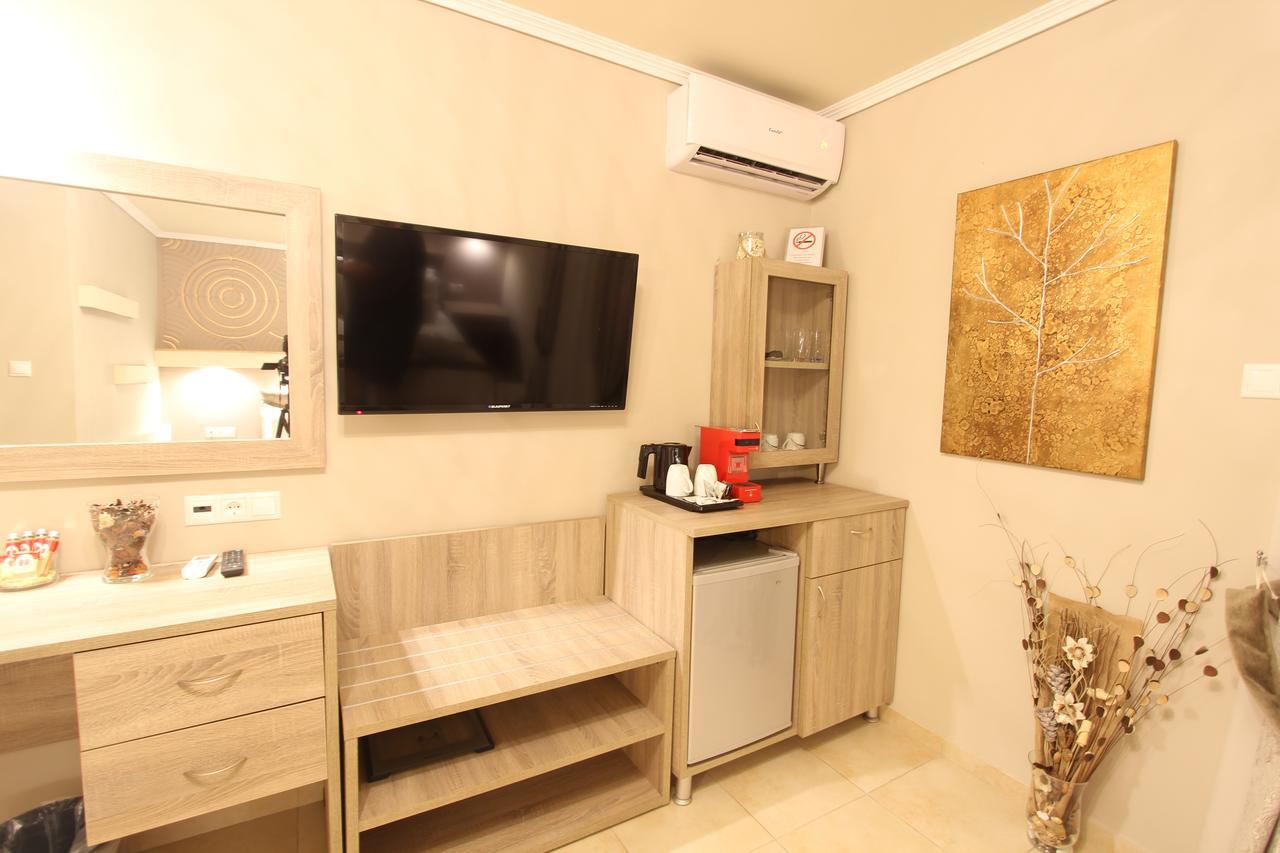 Hotel Mallas Nea Kallikrateia 外观 照片