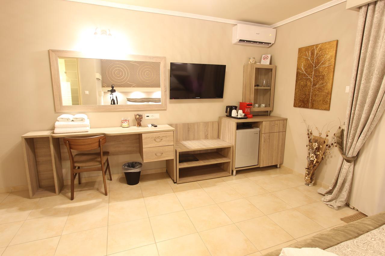 Hotel Mallas Nea Kallikrateia 外观 照片