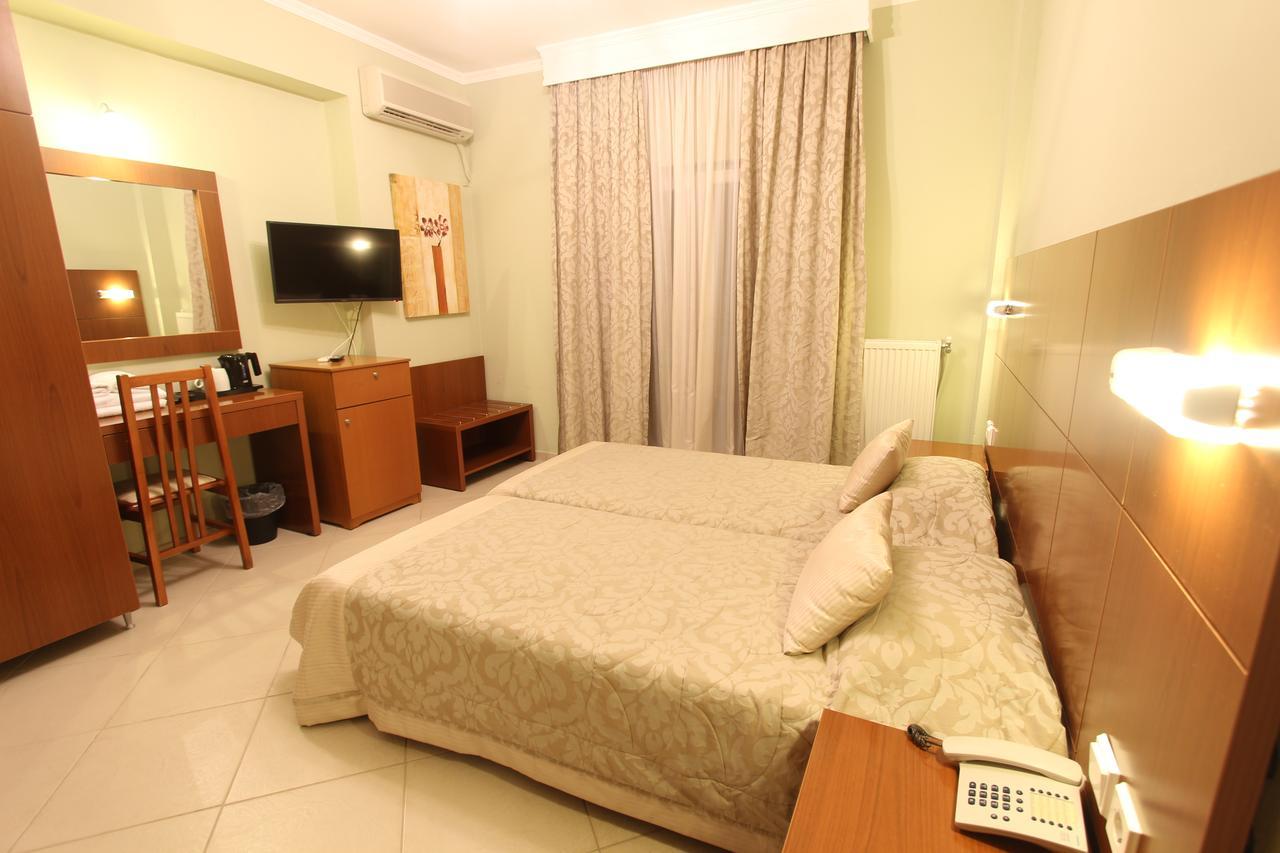 Hotel Mallas Nea Kallikrateia 外观 照片