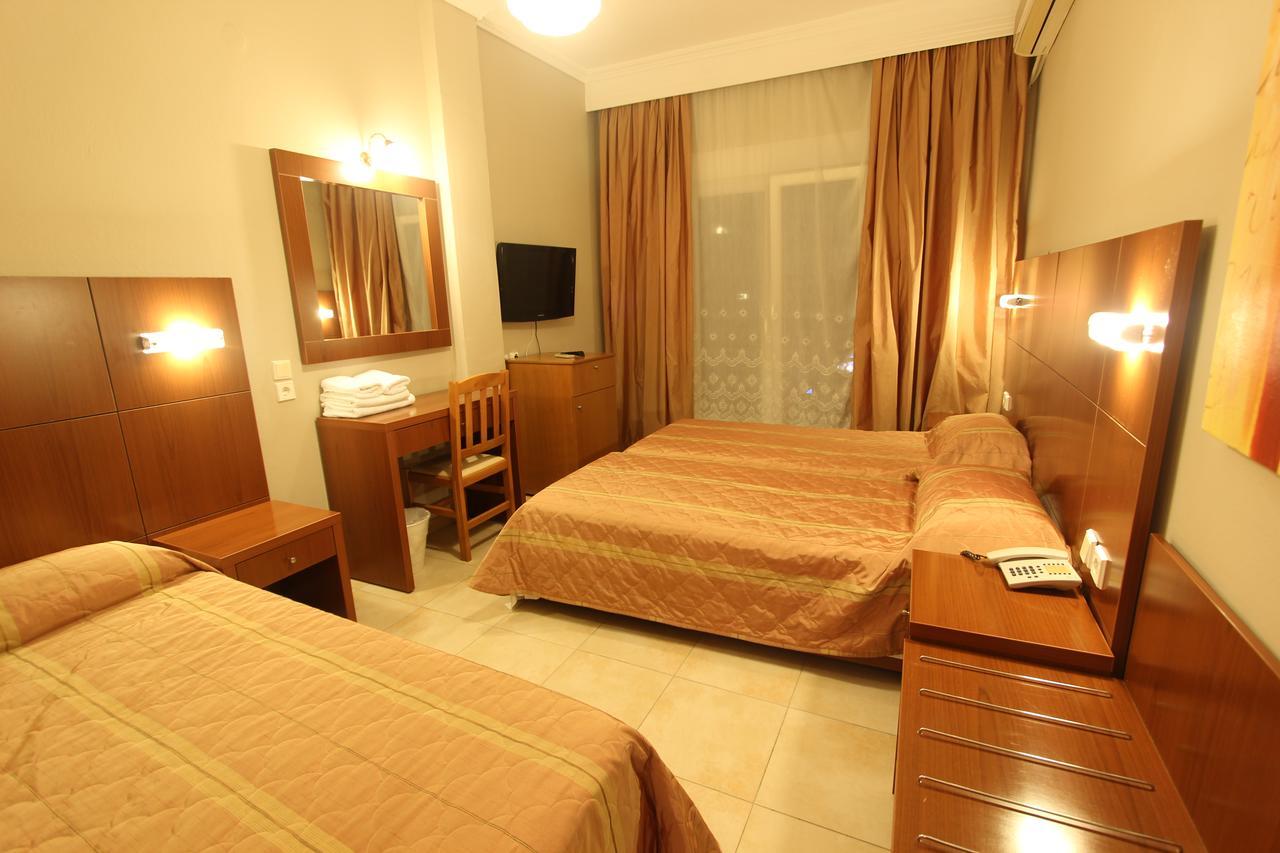 Hotel Mallas Nea Kallikrateia 外观 照片