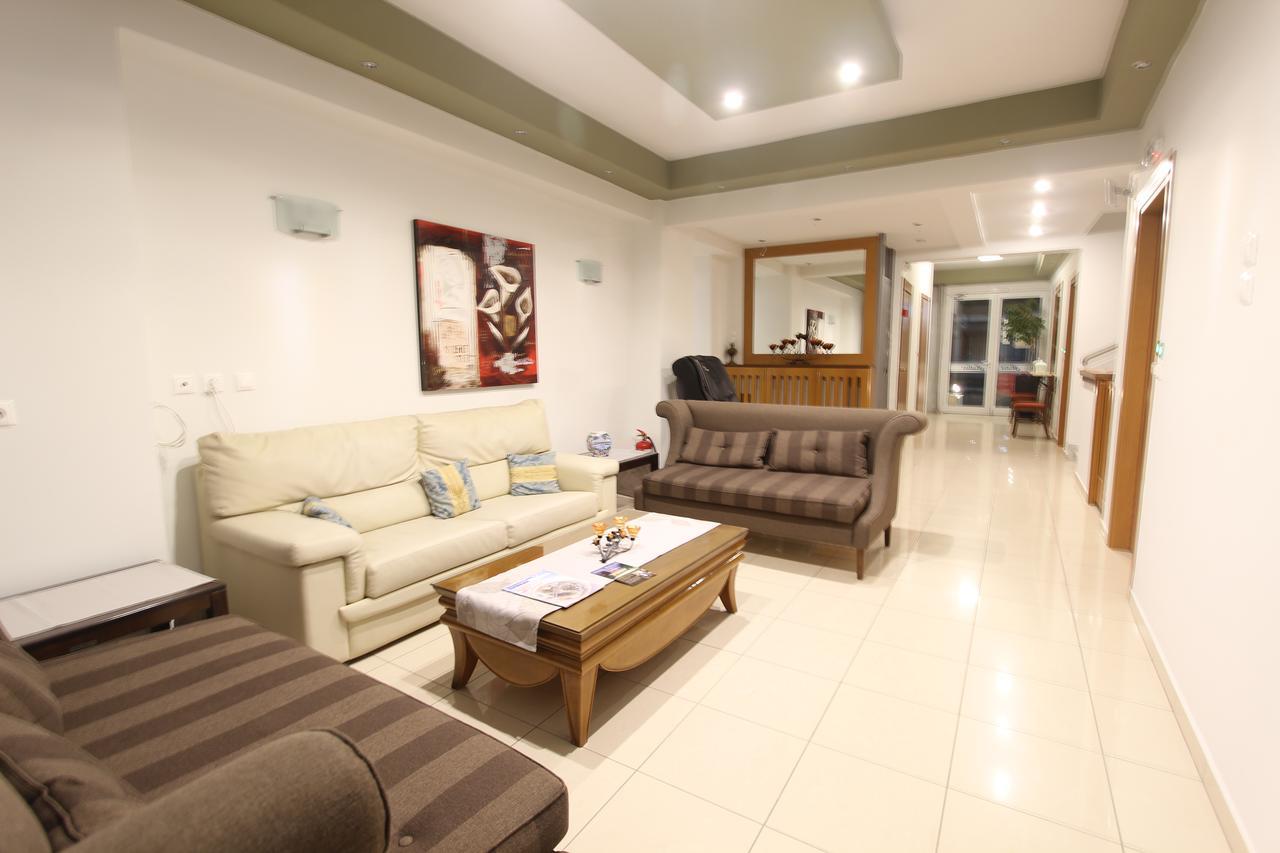 Hotel Mallas Nea Kallikrateia 外观 照片